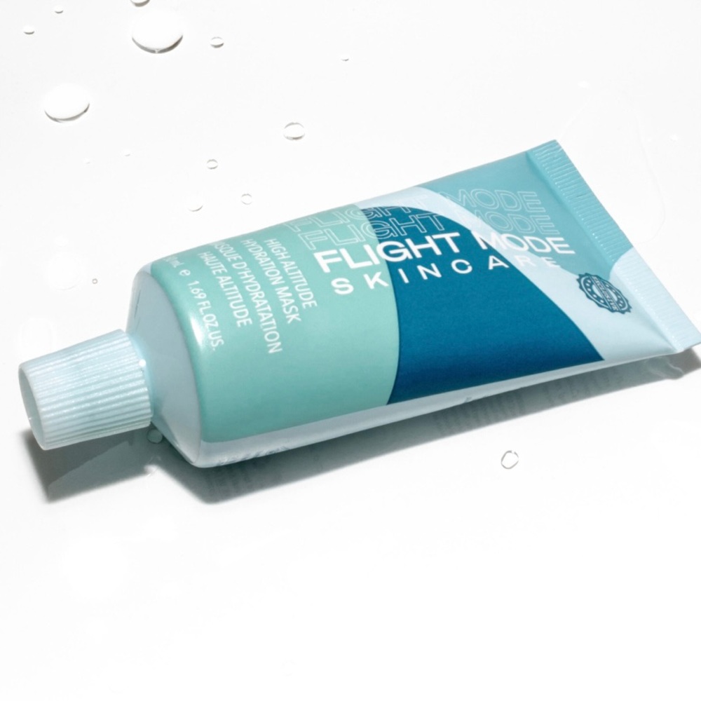 NIB Flight Mode High-Altitude Hydration Mask